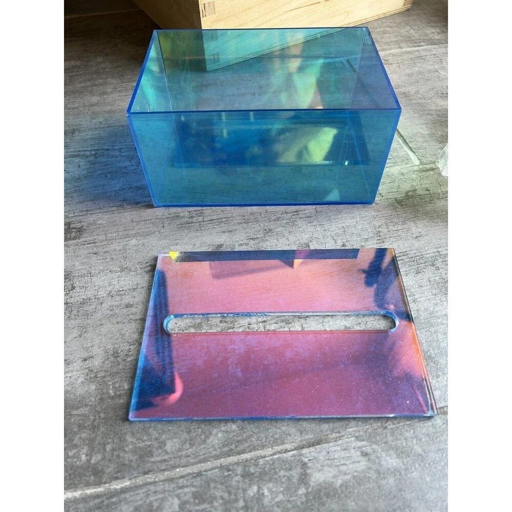 Acrylic Tissue Box Holder Clear Dispenser Rectangle Iridescent Designer NEW